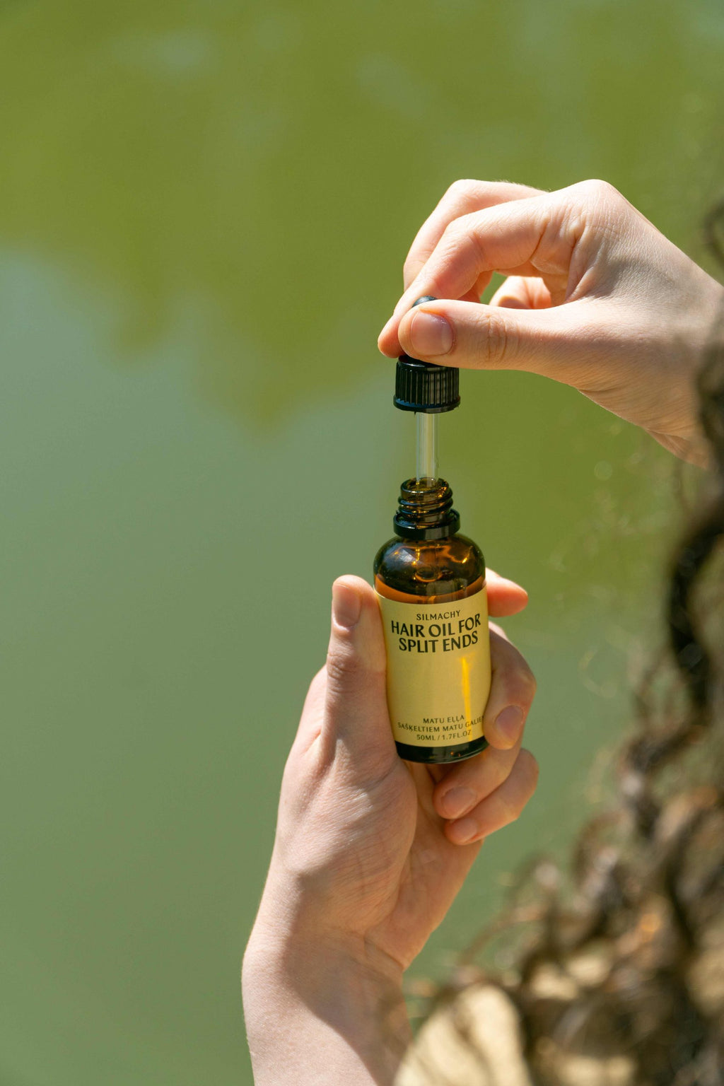 Hair oil for split ends